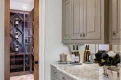 023_wineroom
